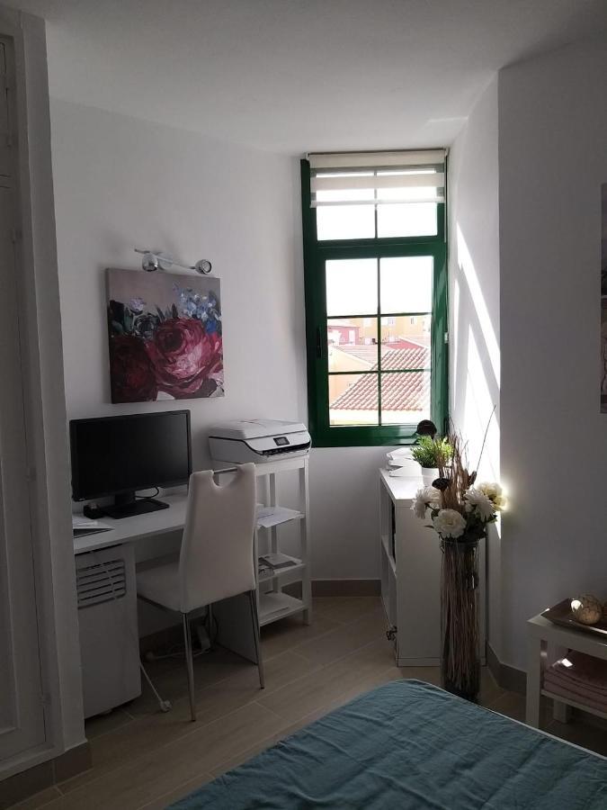 Neu Renoviertes, Huebsches Und Gemuetliches Appartement Mit Balkon Und Meerblick Costa De Antigua Zewnętrze zdjęcie